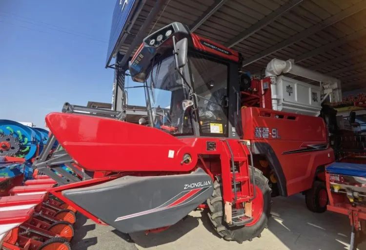 為用戶創造價值 新生代經銷商攜手中聯收獲共發展(圖2) 為用戶創造價值 新生代經銷商攜手中聯收獲共發展(圖2)